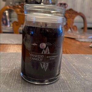 Yankee Candle Midsummer's Night Jar Candle - 
20 OZ.-  double wick- BNWT